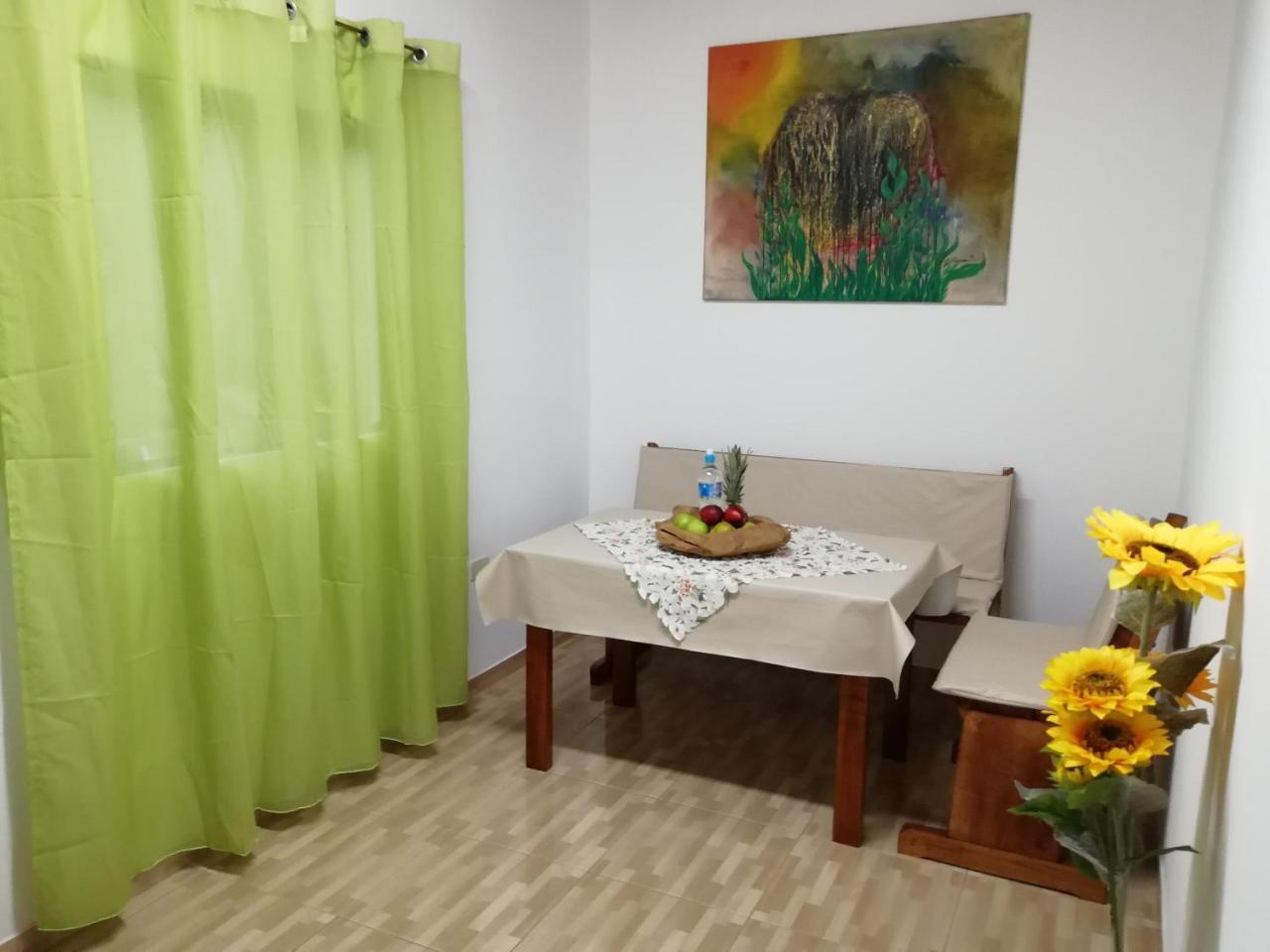 Posada Bavaria Trinidad Buitenkant foto